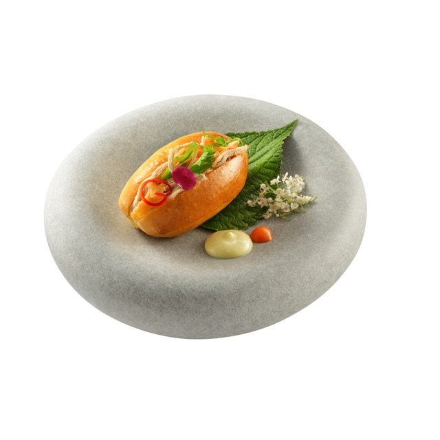 CHICKEN BREAD CANAPES